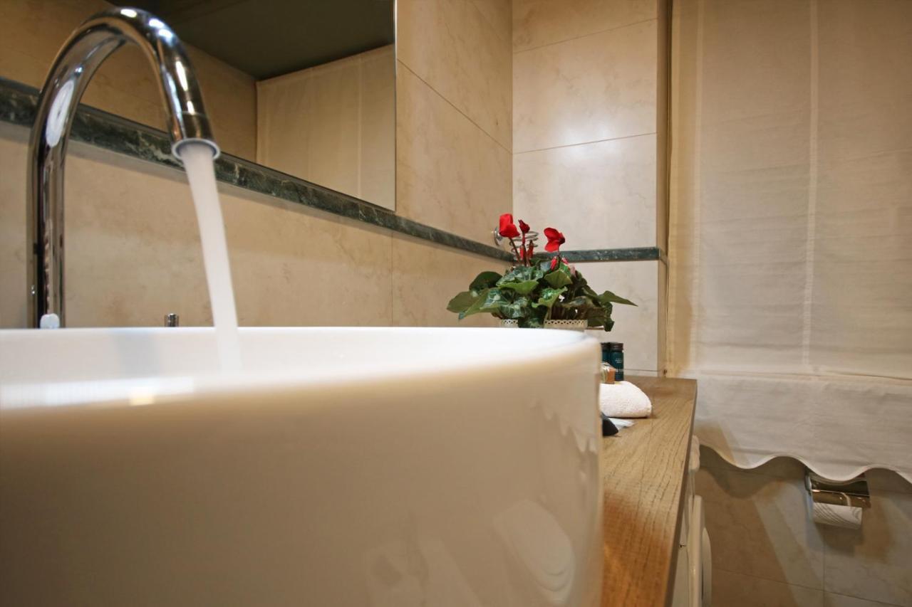 Boschetto Monti Apartment Рим Экстерьер фото